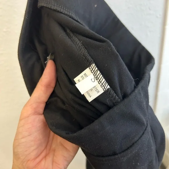 Small Black Bejeweled Skirt - Picture 4 of 4